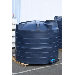 Cuve de stockage aérienne verticale 8000 l. ø 2,39 m : p1160508